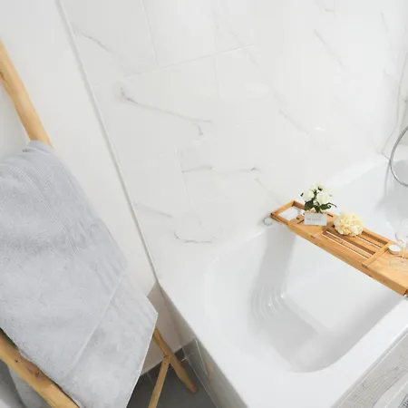 Apartment Le Cedre, Neuf Et Decoration Soignee *